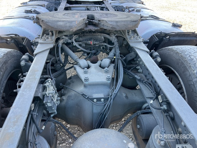 2019 Volvo FH 420 4x2 S/A Sleeper Truck Tractor - Flail mower/ Mulcher: picture 5 2019 Volvo FH 420 4x2 S/A Sleeper Truck Tractor - Flail mower/ Mulcher: picture 5