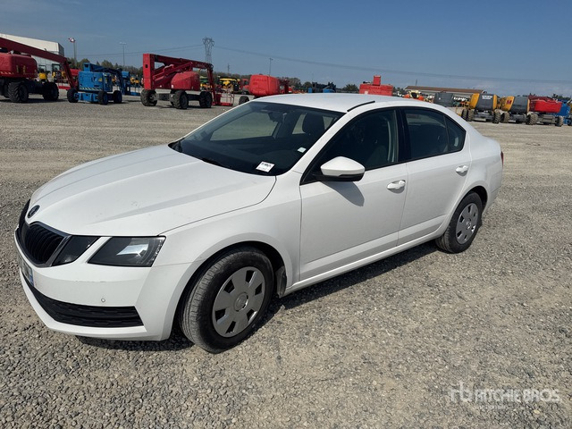 2020 Skoda Octavia Autovettura - Car: picture 1 2020 Skoda Octavia Autovettura - Car: picture 1