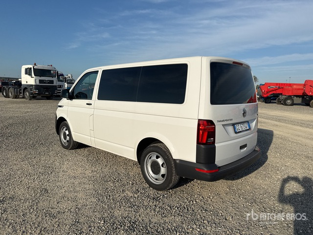 2020 Volkswagen Transporter 2.0 TDI BlueMotion SCR 110kW DSG Van Truck - Panel van: picture 3 2020 Volkswagen Transporter 2.0 TDI BlueMotion SCR 110kW DSG Van Truck - Panel van: picture 3