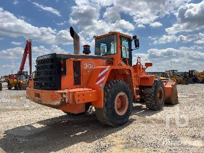DAEWOO MEGA 300-V - Wheel loader: picture 3 DAEWOO MEGA 300-V - Wheel loader: picture 3