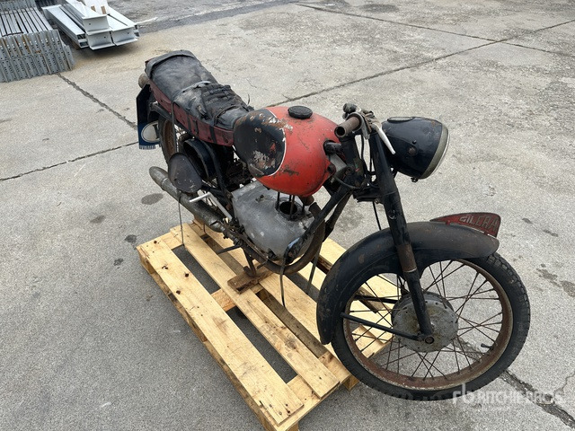 GILERA 150 Sport Classic Bike - Motorcycle: picture 3 GILERA 150 Sport Classic Bike - Motorcycle: picture 3