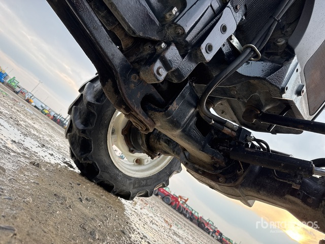 New Holland T4050F 4WD Tractor - Farm tractor: picture 5 New Holland T4050F 4WD Tractor - Farm tractor: picture 5