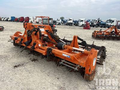 RENTER STRATOS - Farm roller: picture 4 RENTER STRATOS - Farm roller: picture 4