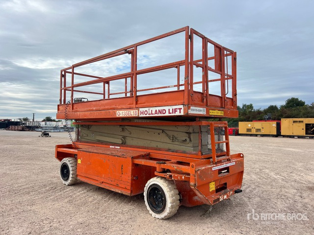 2002 Holland Lift Q135EL18 Electric Nacelle Ciseaux Electrique Scissor Lift - Scissor lift: picture 4 2002 Holland Lift Q135EL18 Electric Nacelle Ciseaux Electrique Scissor Lift - Scissor lift: picture 4