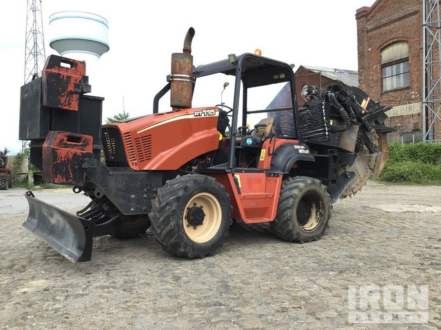 2005 Ditch Witch RT115H 4x4 Trencher - Trencher: picture 1 2005 Ditch Witch RT115H 4x4 Trencher - Trencher: picture 1
