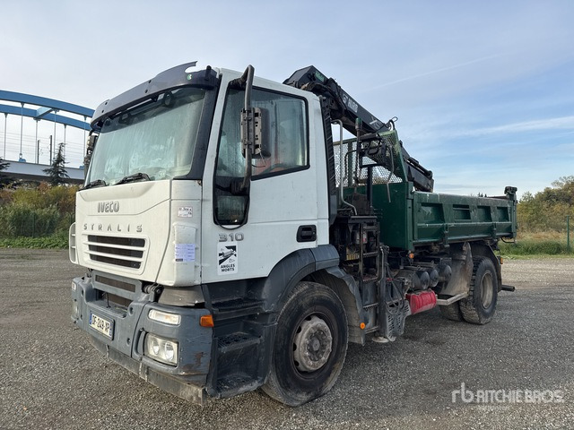 2005 Iveco Stralis 310 2004 Hiab 102XS-2B 3800 kg Arti ... Dump Truck with Crane - Tipper: picture 1 2005 Iveco Stralis 310 2004 Hiab 102XS-2B 3800 kg Arti ... Dump Truck with Crane - Tipper: picture 1