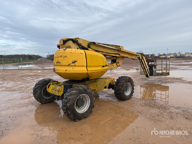 2006 Manitou 180ATJ 4WD Articulating Boom Lift - Articulated boom: picture 1 2006 Manitou 180ATJ 4WD Articulating Boom Lift - Articulated boom: picture 1