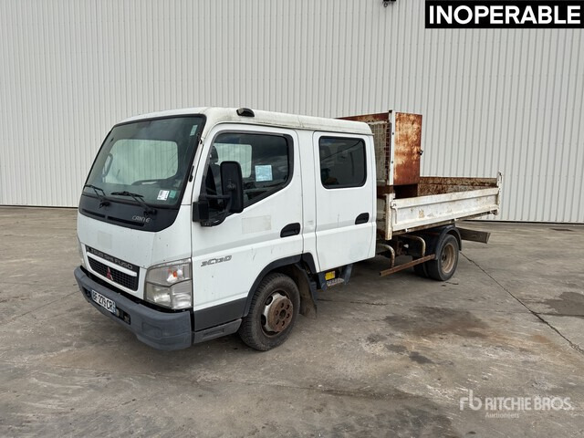 2007 Mitsubishi Canter 3C13D 4x2 Camion Benne (Inoperable) Dump Truck: Light Duty - Tipper: picture 2 2007 Mitsubishi Canter 3C13D 4x2 Camion Benne (Inoperable) Dump Truck: Light Duty - Tipper: picture 2