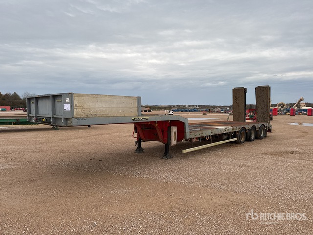 2010 Trailor Semi-Remorque Porte-Engins 3 Es ... Lowboy Trailer - Low loader trailer: picture 1 2010 Trailor Semi-Remorque Porte-Engins 3 Es ... Lowboy Trailer - Low loader trailer: picture 1