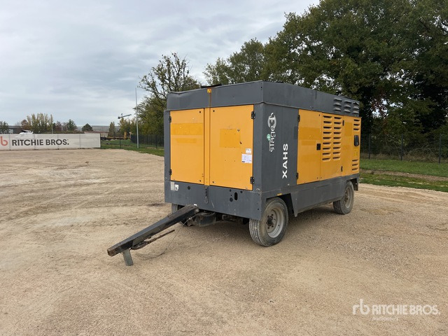 2015 Atlas Copco XAHS447 Mobile 26600 L Compresseur A Ai ... Air Compressor - Air compressor: picture 2 2015 Atlas Copco XAHS447 Mobile 26600 L Compresseur A Ai ... Air Compressor - Air compressor: picture 2