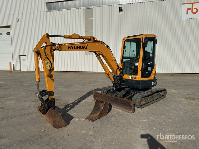 2018 Hyundai R35Z9 Mini-Pelle Mini Excavator: <6.6t - Mini excavator: picture 2 2018 Hyundai R35Z9 Mini-Pelle Mini Excavator: <6.6t - Mini excavator: picture 2