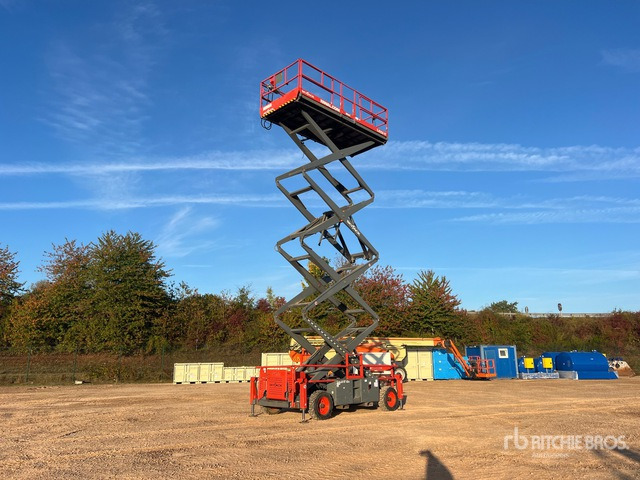 2018 Skyjack SJ9250 RT 4x4 Nacelle Ciseaux Scissor Lift - Scissor lift: picture 3 2018 Skyjack SJ9250 RT 4x4 Nacelle Ciseaux Scissor Lift - Scissor lift: picture 3
