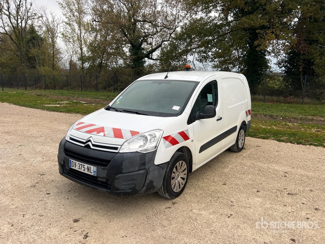 2015 Citroen Berlingo Vehicule Utilitaire Cargo Van - Commercial vehicle: picture 1 2015 Citroen Berlingo Vehicule Utilitaire Cargo Van - Commercial vehicle: picture 1
