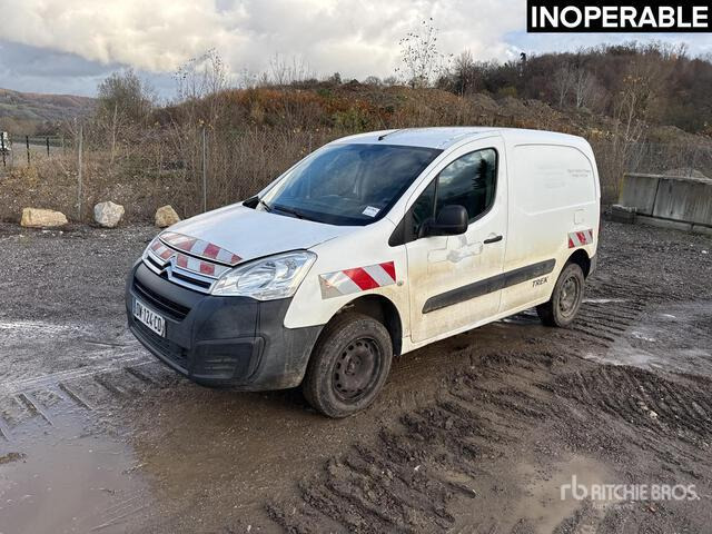 2015 Citroen Berlingo Vehicule Utilitaire (Inoperable) Cargo Van - Commercial vehicle: picture 1 2015 Citroen Berlingo Vehicule Utilitaire (Inoperable) Cargo Van - Commercial vehicle: picture 1