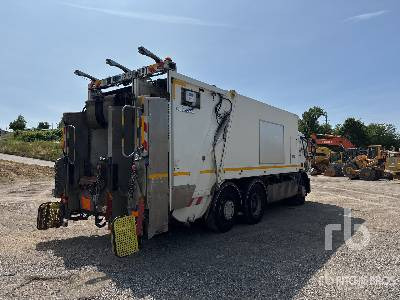 RENAULT D26 WIDE 6x2 Rear Loader Camion Benne A ... - Garbage truck: picture 3 RENAULT D26 WIDE 6x2 Rear Loader Camion Benne A ... - Garbage truck: picture 3
