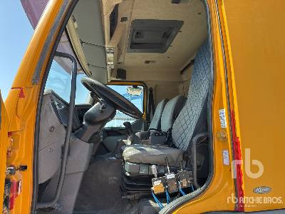 Tipper RENAULT KERAX 420DCI 6x4 Crew Cab 6x4 Camion Bi-Benne: picture 33