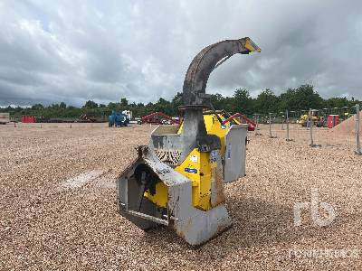 TS INDUSTRIE 327Z 3-Point Hitch Broyeur - Wood chipper: picture 1 TS INDUSTRIE 327Z 3-Point Hitch Broyeur - Wood chipper: picture 1