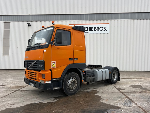 2001 Volvo FH12 420 4x2 Tracteur Routier S/A Sleeper Truck Tractor - Tractor unit: picture 1 2001 Volvo FH12 420 4x2 Tracteur Routier S/A Sleeper Truck Tractor - Tractor unit: picture 1