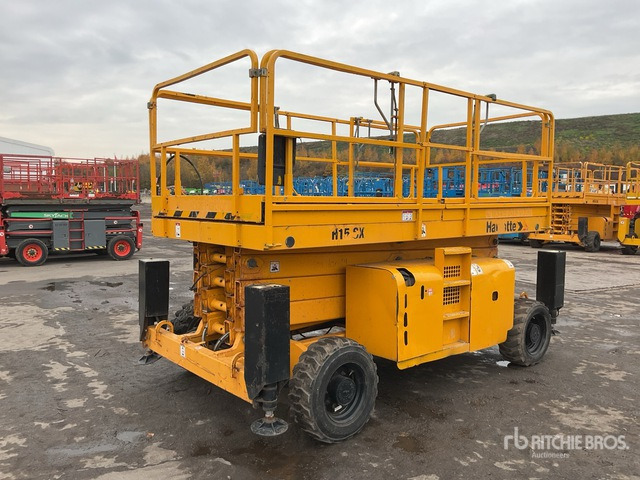 2014 Haulotte H15SDX 4x4 Diesel Scissor Lift - Scissor lift: picture 4 2014 Haulotte H15SDX 4x4 Diesel Scissor Lift - Scissor lift: picture 4