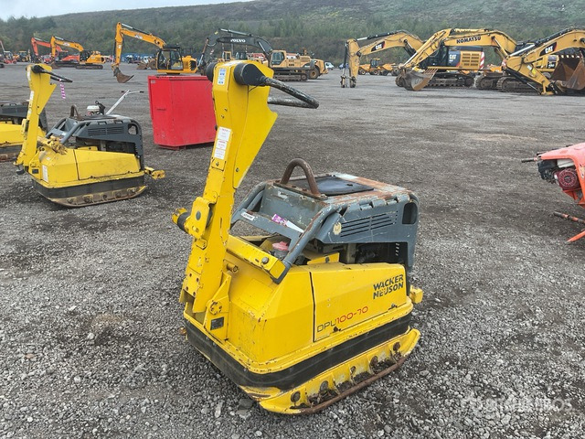 2014 Wacker Neuson Vibroplate DPU100-70 LES Vibratory Plate Compactor Vibratory Plate Compactor - Vibratory plate: picture 3 2014 Wacker Neuson Vibroplate DPU100-70 LES Vibratory Plate Compactor Vibratory Plate Compactor - Vibratory plate: picture 3