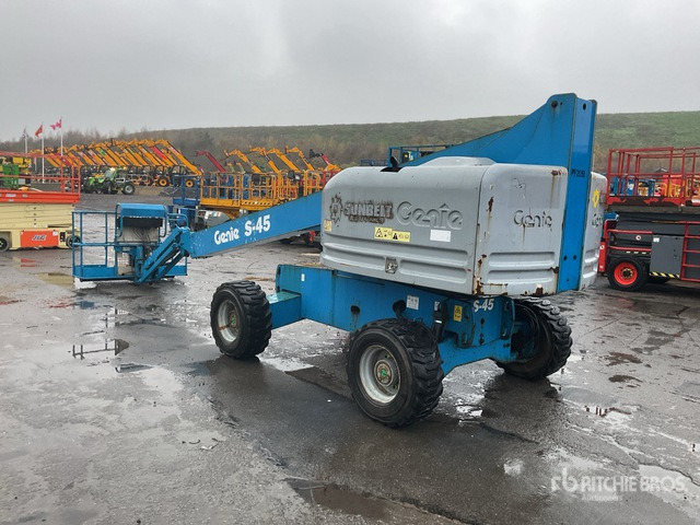 2015 Genie S45 4WD Diesel Telescopic Boom Lift - Telescopic boom: picture 3 2015 Genie S45 4WD Diesel Telescopic Boom Lift - Telescopic boom: picture 3