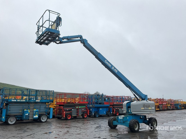 2015 Genie S45 4WD Diesel Telescopic Boom Lift - Telescopic boom: picture 1 2015 Genie S45 4WD Diesel Telescopic Boom Lift - Telescopic boom: picture 1