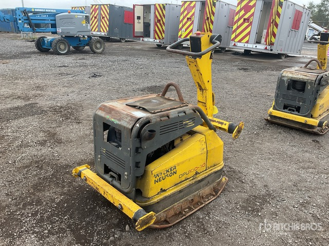 2015 Wacker Neuson Vibroplate DPU100-70 LES Vibratory Plate Compactor Vibratory Plate Compactor - Vibratory plate: picture 1 2015 Wacker Neuson Vibroplate DPU100-70 LES Vibratory Plate Compactor Vibratory Plate Compactor - Vibratory plate: picture 1