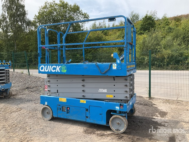 2016 Genie GS3246 Electric Scissor Lift - Scissor lift: picture 3 2016 Genie GS3246 Electric Scissor Lift - Scissor lift: picture 3