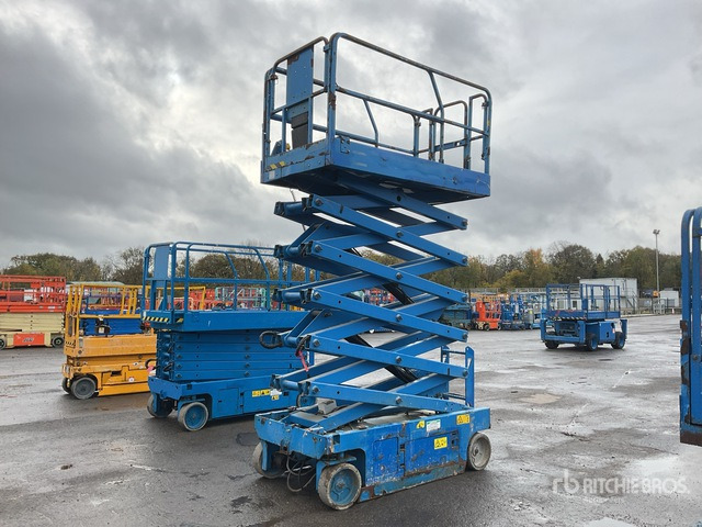 2016 Genie GS4047 Electric Scissor Lift - Scissor lift: picture 1 2016 Genie GS4047 Electric Scissor Lift - Scissor lift: picture 1