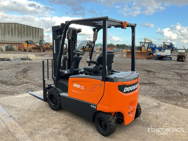 2023 Doosan B25X-7 PLUS 2023 Doosan B25X-7 PLUS 2500 kg Electric Forklift - (Unused) Electric Forklift - Electric forklift: picture 4 2023 Doosan B25X-7 PLUS 2023 Doosan B25X-7 PLUS 2500 kg Electric Forklift - (Unused) Electric Forklift - Electric forklift: picture 4
