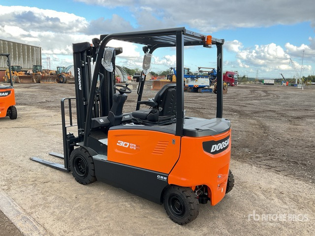 2023 Doosan B30X-7 PLUS 2023 Doosan B30X-7 PLUS 3000 kg Electric Forklift (Unused) Electric Forklift - Electric forklift: picture 4 2023 Doosan B30X-7 PLUS 2023 Doosan B30X-7 PLUS 3000 kg Electric Forklift (Unused) Electric Forklift - Electric forklift: picture 4
