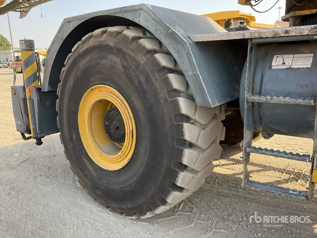 2002 Grove RT700E 55 ton 4x4x4 Rough Terrain Crane - Rough terrain crane: picture 5 2002 Grove RT700E 55 ton 4x4x4 Rough Terrain Crane - Rough terrain crane: picture 5