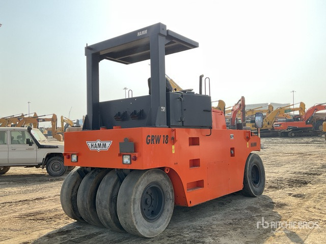 2003 Hamm GRW18 8 Wheel Pneumatic Roller - Pneumatic roller: picture 3 2003 Hamm GRW18 8 Wheel Pneumatic Roller - Pneumatic roller: picture 3
