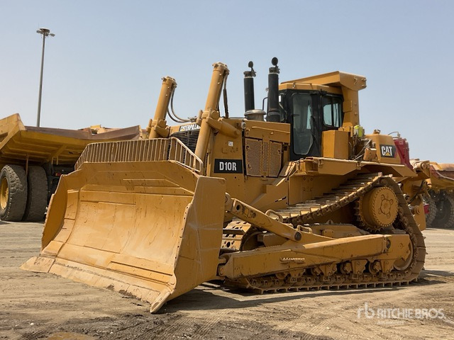 2005 Cat D10R - Bulldozer: picture 1 2005 Cat D10R - Bulldozer: picture 1