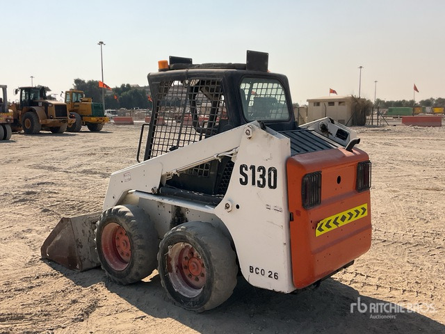 2006 Bobcat S130 Skid Steer Loader - Skid steer loader: picture 2 2006 Bobcat S130 Skid Steer Loader - Skid steer loader: picture 2