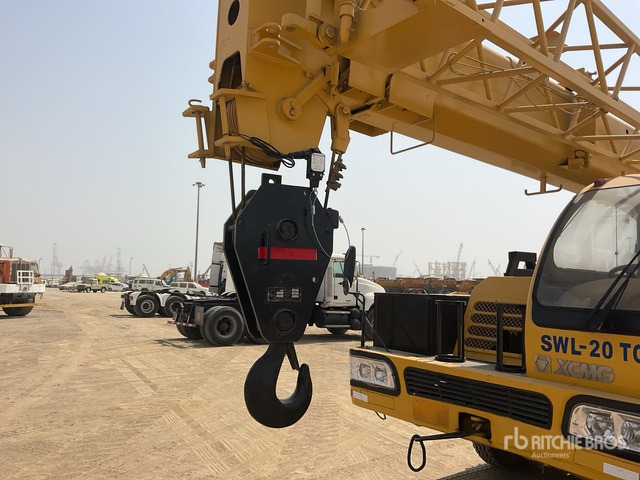 2007 XCMG QY20 20 ton 6x4 Hydraulic Truck Crane - Mobile crane: picture 5 2007 XCMG QY20 20 ton 6x4 Hydraulic Truck Crane - Mobile crane: picture 5