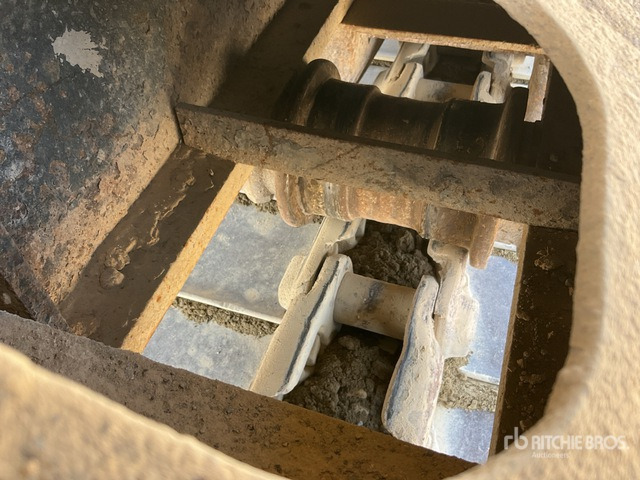 2008 Cat 320DL - Crawler excavator: picture 5 2008 Cat 320DL - Crawler excavator: picture 5