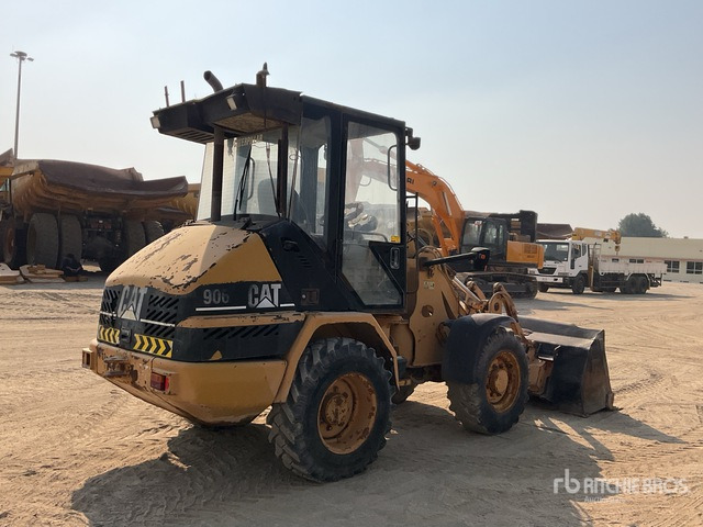 2008 Cat 906 - Wheel loader: picture 3 2008 Cat 906 - Wheel loader: picture 3