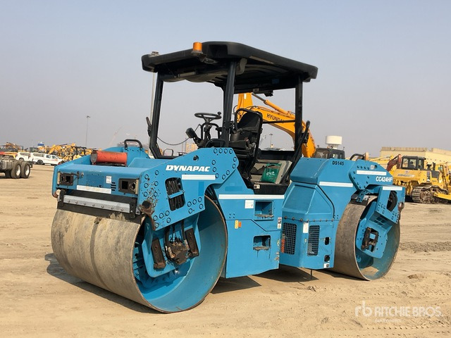 2009 Dynapac CC424HF - Road roller: picture 1 2009 Dynapac CC424HF - Road roller: picture 1