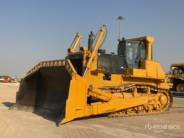 2010 Komatsu D375A-5E0 Crawler Dozer - Bulldozer: picture 1 2010 Komatsu D375A-5E0 Crawler Dozer - Bulldozer: picture 1