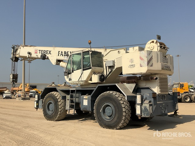 2011 Terex A600-1 60 ton 4x4x4 Rough Terrain Crane - Rough terrain crane: picture 4 2011 Terex A600-1 60 ton 4x4x4 Rough Terrain Crane - Rough terrain crane: picture 4