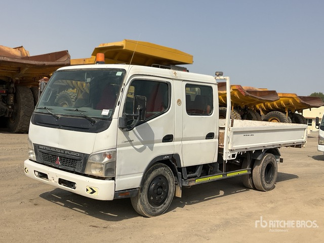 2012 Mitsubishi Canter 4x2 Crew Cab Flatbed Truck - Dropside/ Flatbed truck: picture 1 2012 Mitsubishi Canter 4x2 Crew Cab Flatbed Truck - Dropside/ Flatbed truck: picture 1
