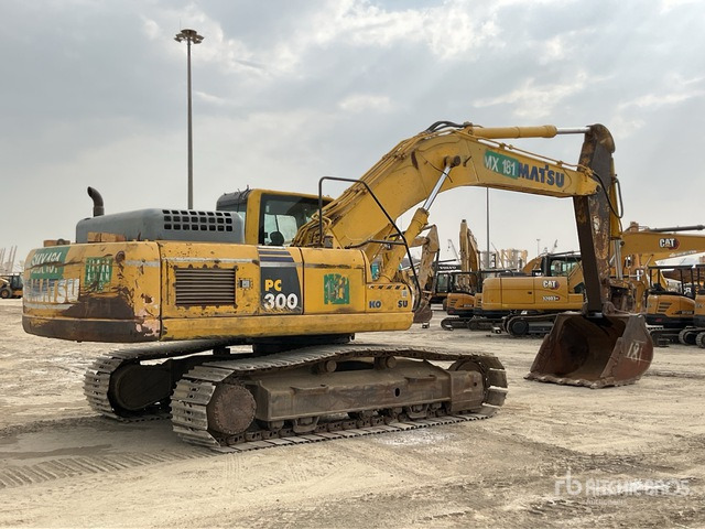 2016 Komatsu PC300-8M0 Tracked Excavator - Crawler excavator: picture 4 2016 Komatsu PC300-8M0 Tracked Excavator - Crawler excavator: picture 4