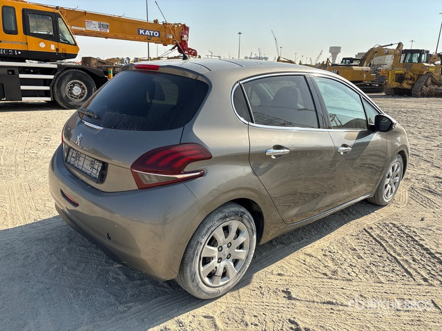 2017 Peugeot 208 Automobile - Car: picture 3 2017 Peugeot 208 Automobile - Car: picture 3