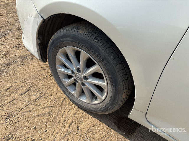 2017 Toyota Camry LE Automobile - Car: picture 4 2017 Toyota Camry LE Automobile - Car: picture 4