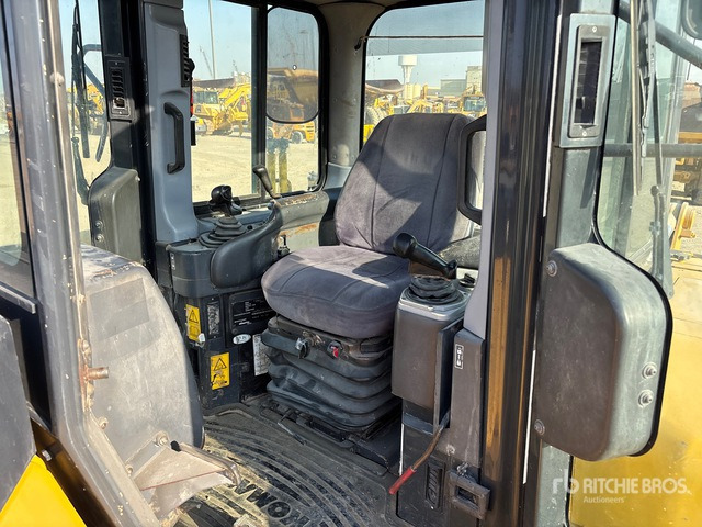 2018 Komatsu D155A-6 Crawler Dozer - Bulldozer: picture 5 2018 Komatsu D155A-6 Crawler Dozer - Bulldozer: picture 5