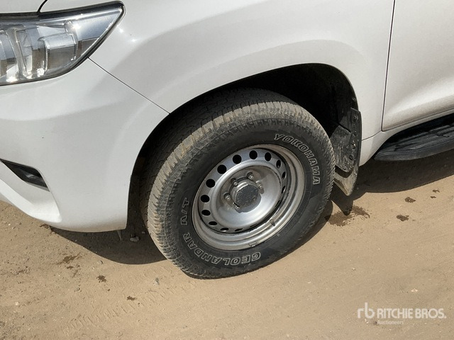 2018 Toyota Prado 150L 4x4 SUV - SUV: picture 5 2018 Toyota Prado 150L 4x4 SUV - SUV: picture 5