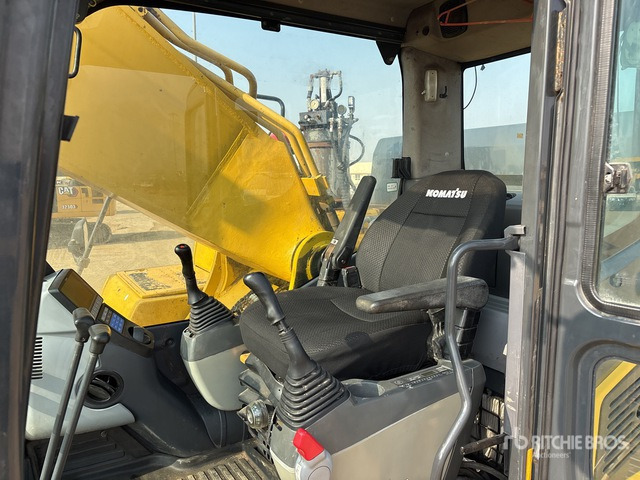 2022 Komatsu PC400LC-8R Tracked Excavator - Crawler excavator: picture 5 2022 Komatsu PC400LC-8R Tracked Excavator - Crawler excavator: picture 5