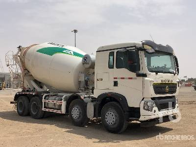 CNHTC HOWO TX340 8x4 Twin-Steer - Concrete mixer truck: picture 4 CNHTC HOWO TX340 8x4 Twin-Steer - Concrete mixer truck: picture 4