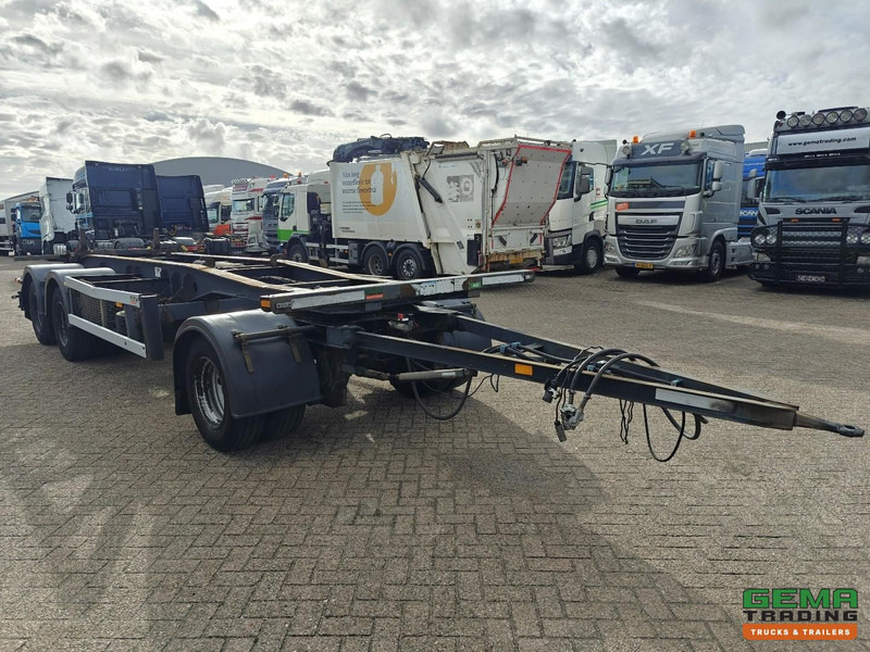 A.J.K. AETL/10-28/19.5 3-Assen Gigant - ContainerSysteem 7m - LiftAs - Trommelremmen - Luchtvering - Centrale Smering - Container transporter/ Swap body trailer: picture 3 A.J.K. AETL/10-28/19.5 3-Assen Gigant - ContainerSysteem 7m - LiftAs - Trommelremmen - Luchtvering - Centrale Smering - Container transporter/ Swap body trailer: picture 3